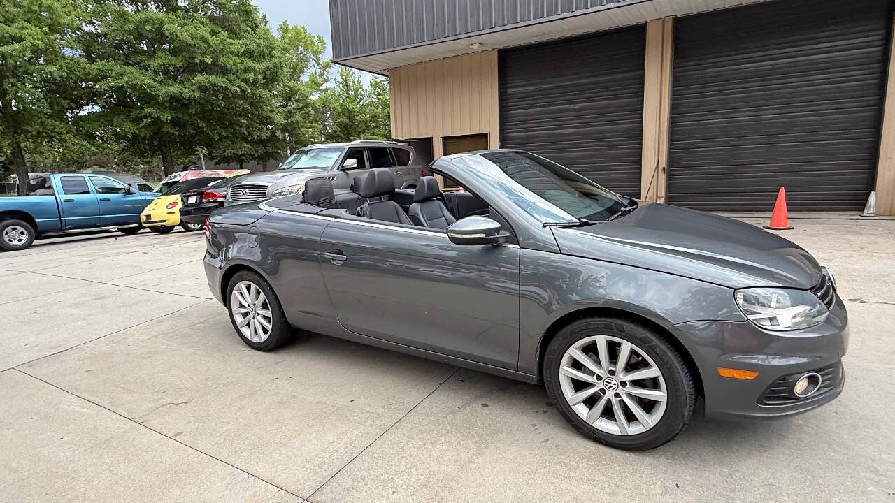 Used 2012 Volkswagen Eos Komfort FWD image 13