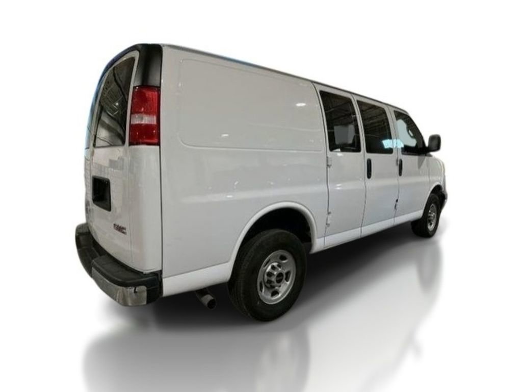 Used 2024 GMC Savana 2500 w/ Driver Convenience Package RWD image 7