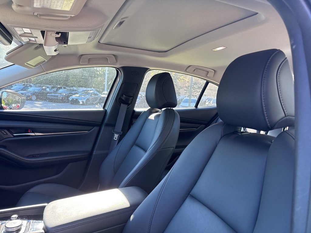 Used 2024 MAZDA MAZDA3 s image 15