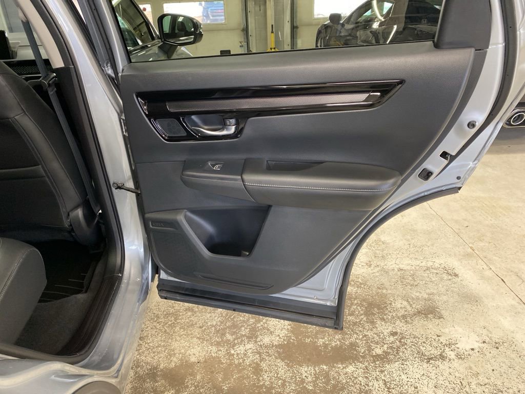 Used 2025 Honda CR-V EX-L image 18