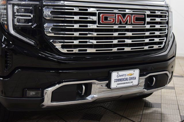 Used 2025 GMC Sierra 1500 Denali w/ Denali Reserve Package image 11