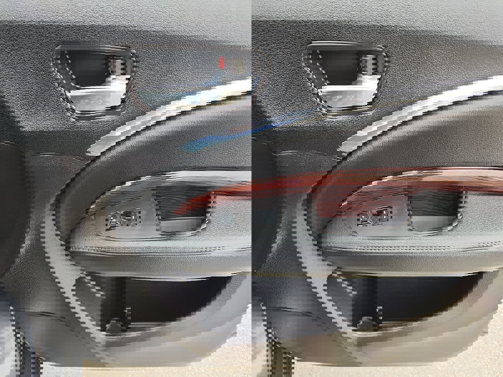 Used 2016 Acura MDX 3.5L w/Technology Package image 35