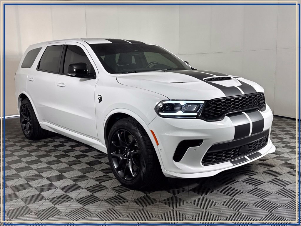 Used 2026 Dodge Durango SRT Hellcat w/ Premium Group AWD/4WD image 5