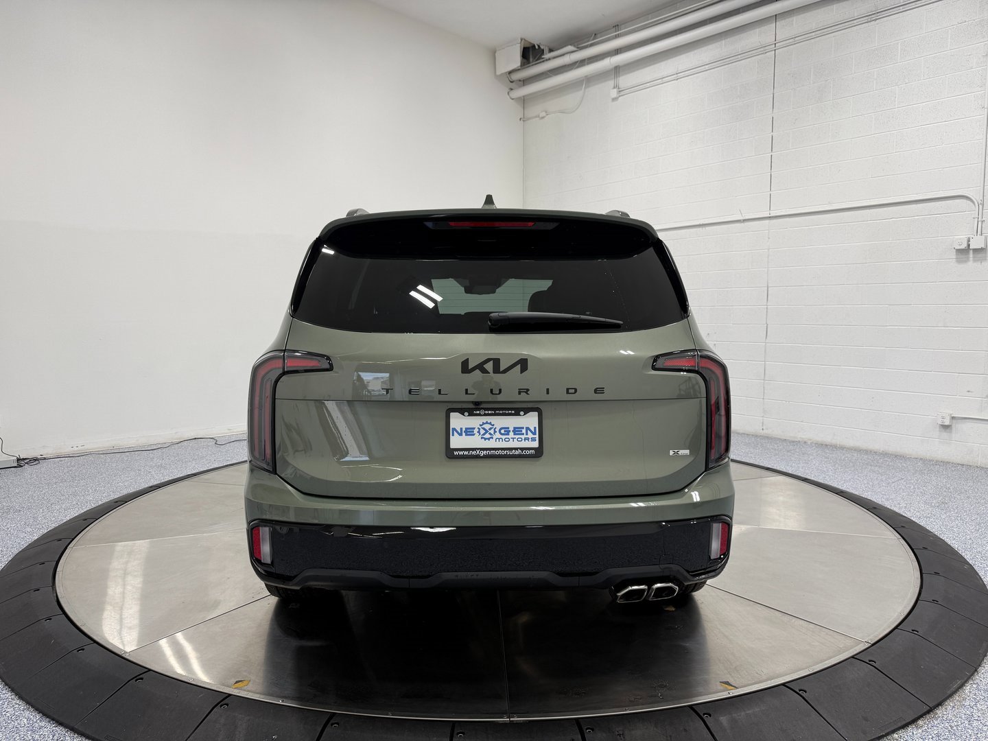 Used 2025 Kia Telluride SX Prestige X-Line image 6