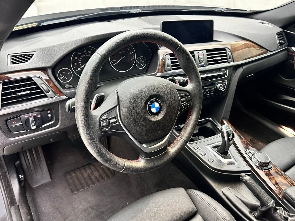 Used 2016 BMW 328i Gran Turismo xDrive AWD/4WD image 10