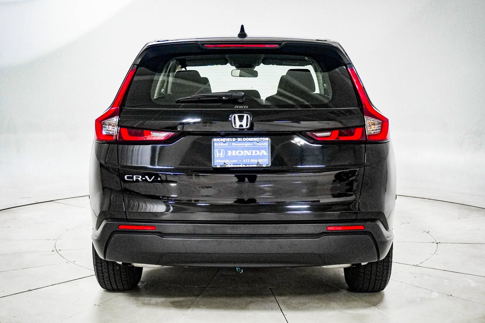 Used 2024 Honda CR-V LX image 7