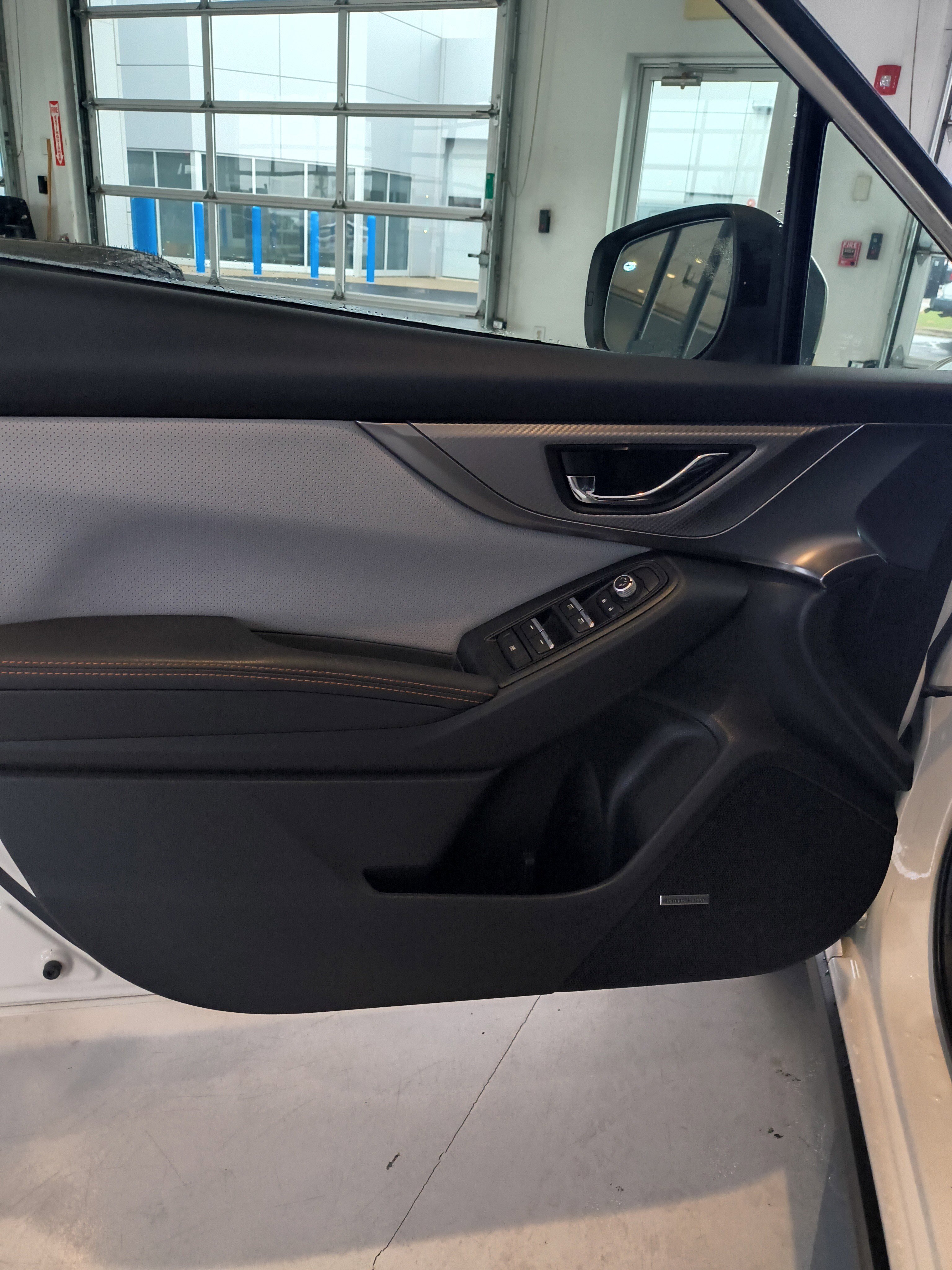 Used 2022 Subaru Crosstrek 2.5i Limited w/ Moonroof Package 2 image 9