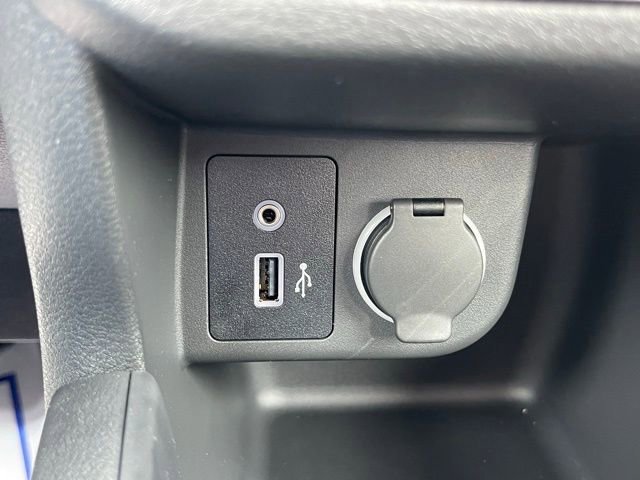 New 2025 Nissan Kicks Play S image 28