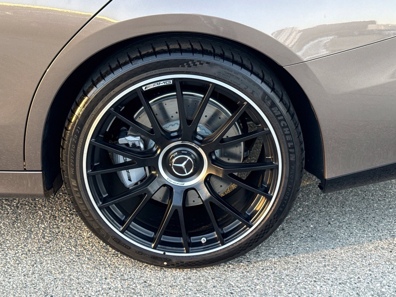 New 2027 Mercedes-Benz E 53 AMG e 4MATIC Sedan image 14