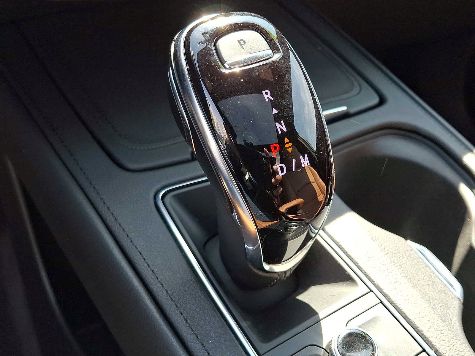 Certified 2023 Cadillac XT4 Premium Luxury AWD/4WD image 15