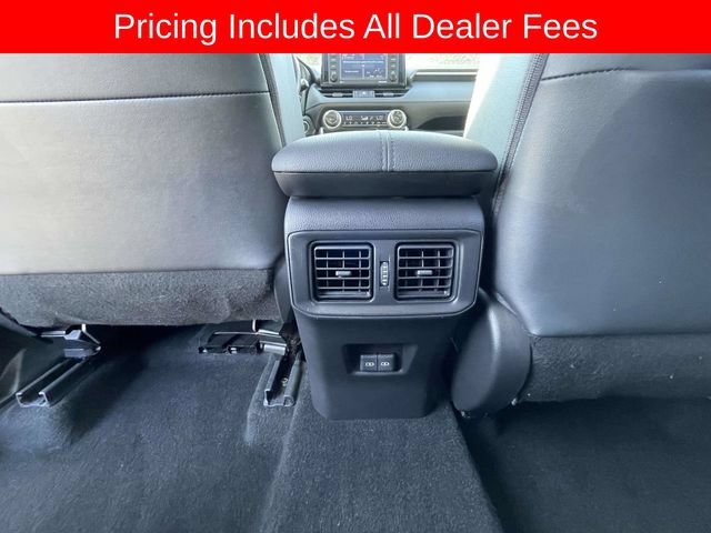 Used 2022 Toyota RAV4 XLE Premium AWD/4WD image 18