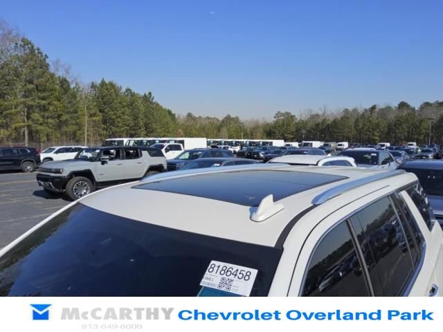 Used 2023 GMC Yukon Denali Ultimate image 4
