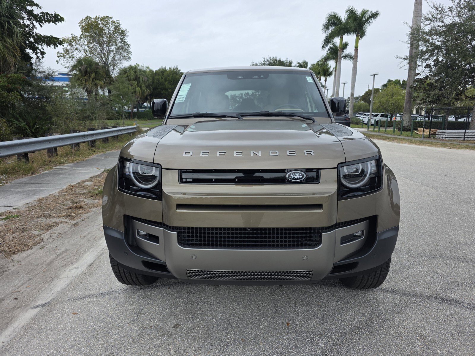 New 2026 Land Rover Defender 110 S image 8