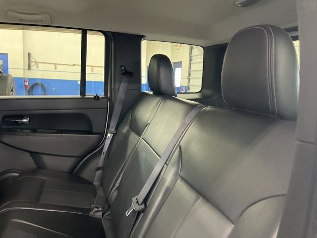 Used 2012 Jeep Liberty Sport image 19