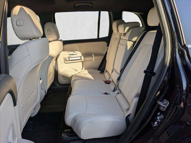 Certified 2025 Mercedes-Benz GLB 250 image 19