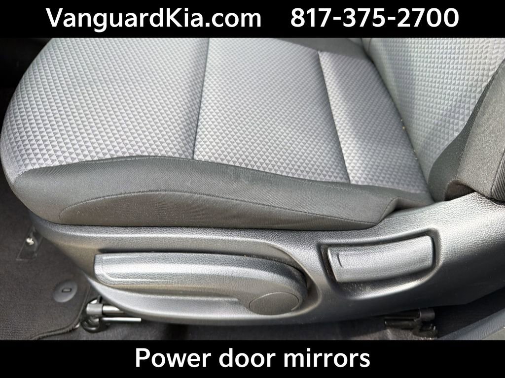 Certified 2025 Kia Soul LX FWD image 16