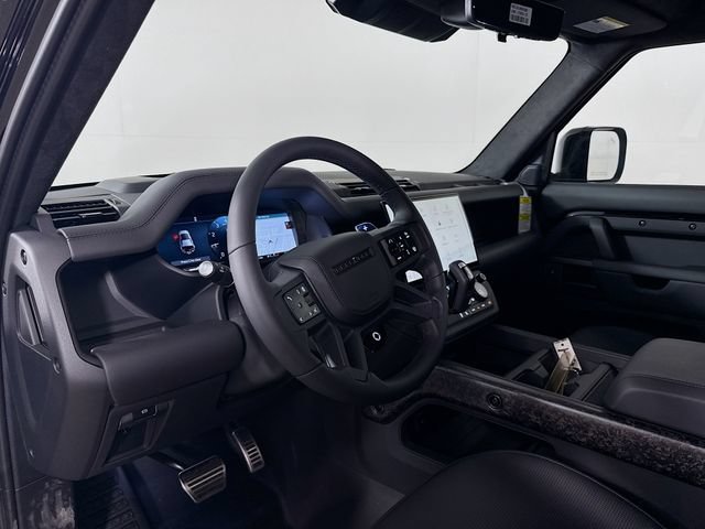 New 2026 Land Rover Defender 110 OCTA AWD/4WD image 9