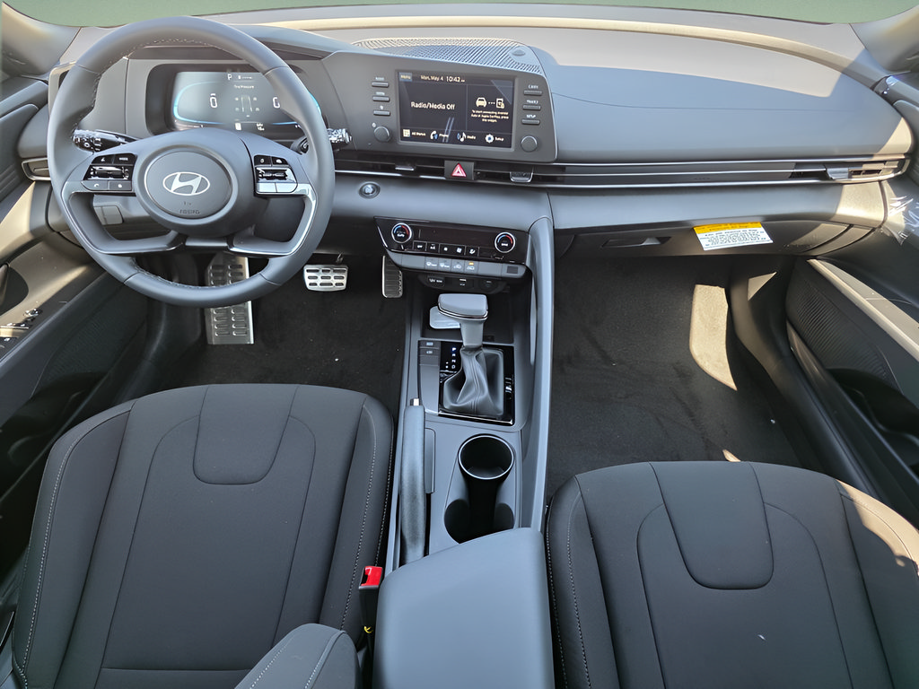 New 2026 Hyundai Elantra Sport FWD image 14