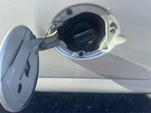 Used 2025 Chevrolet Express 3500 Extended w/ Driver Convenience Package image 20