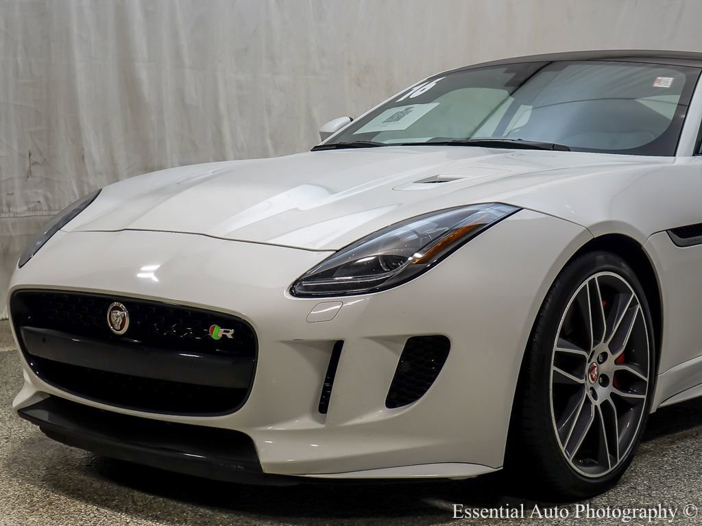 Used 2016 Jaguar F-TYPE R image 3