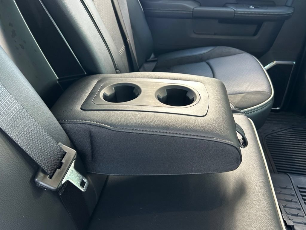 New 2026 RAM 3500 Laramie AWD/4WD image 45