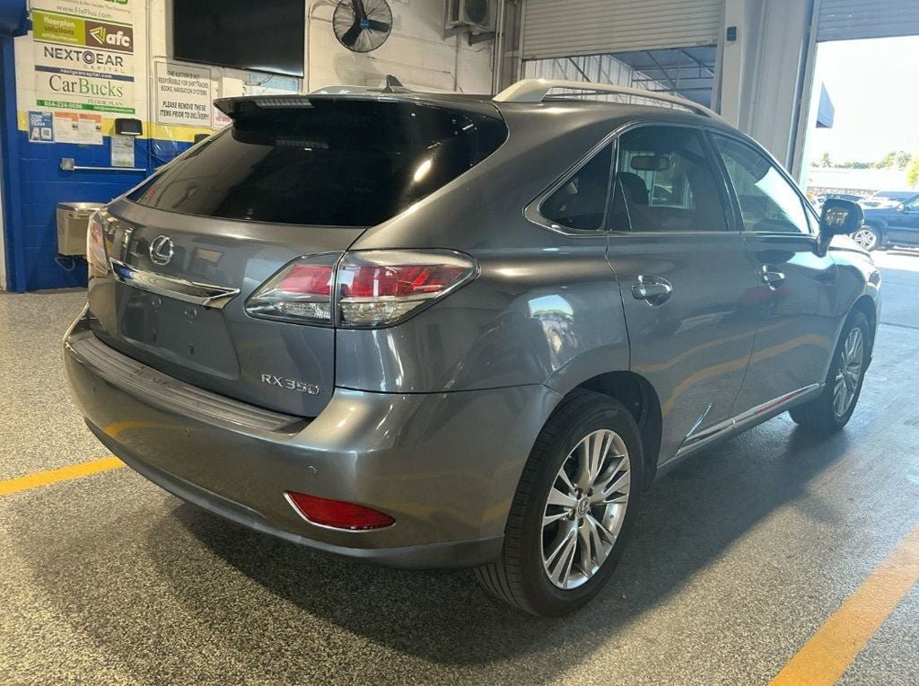 Used 2013 Lexus RX 350 FWD w/ Navigation Pkg image 2