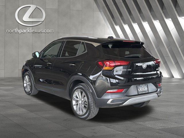 Used 2022 Buick Encore GX Essence w/ Experience Buick Package FWD image 2