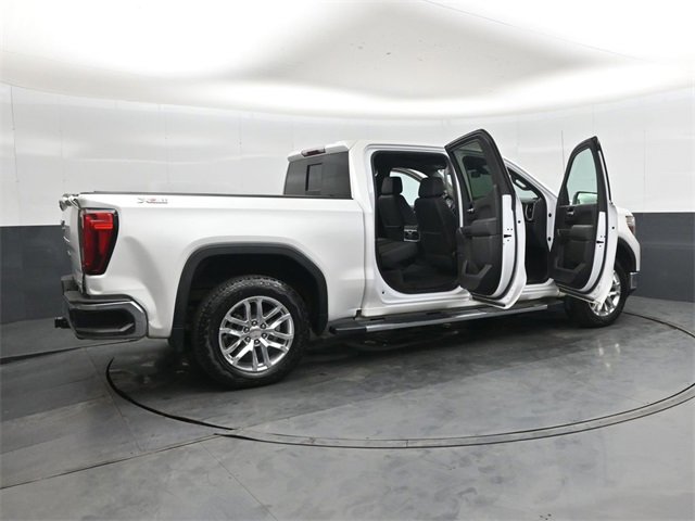 Used 2020 GMC Sierra 1500 SLT image 45