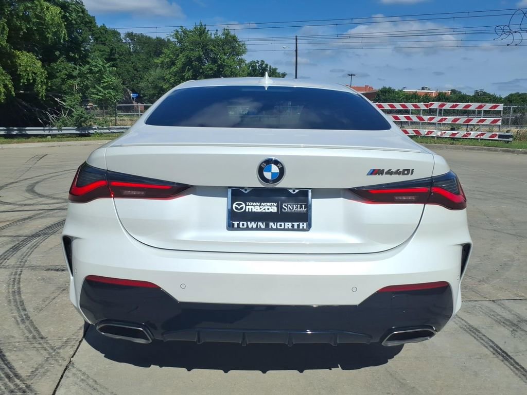 Used 2022 BMW M440i Coupe w/ Premium Package RWD image 4