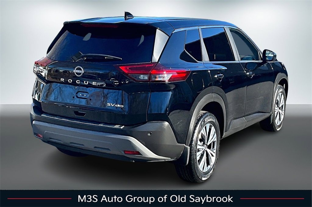 Used 2023 Nissan Rogue SV image 6