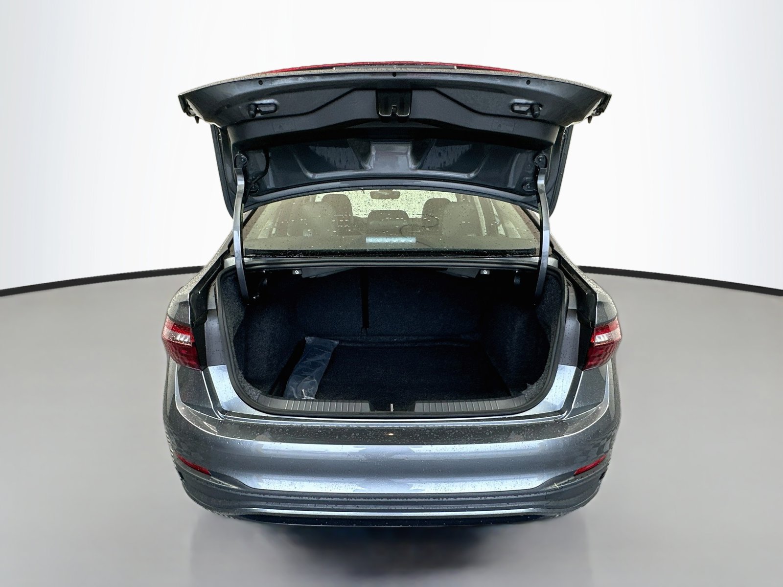 New 2027 Volkswagen Jetta SE FWD image 25