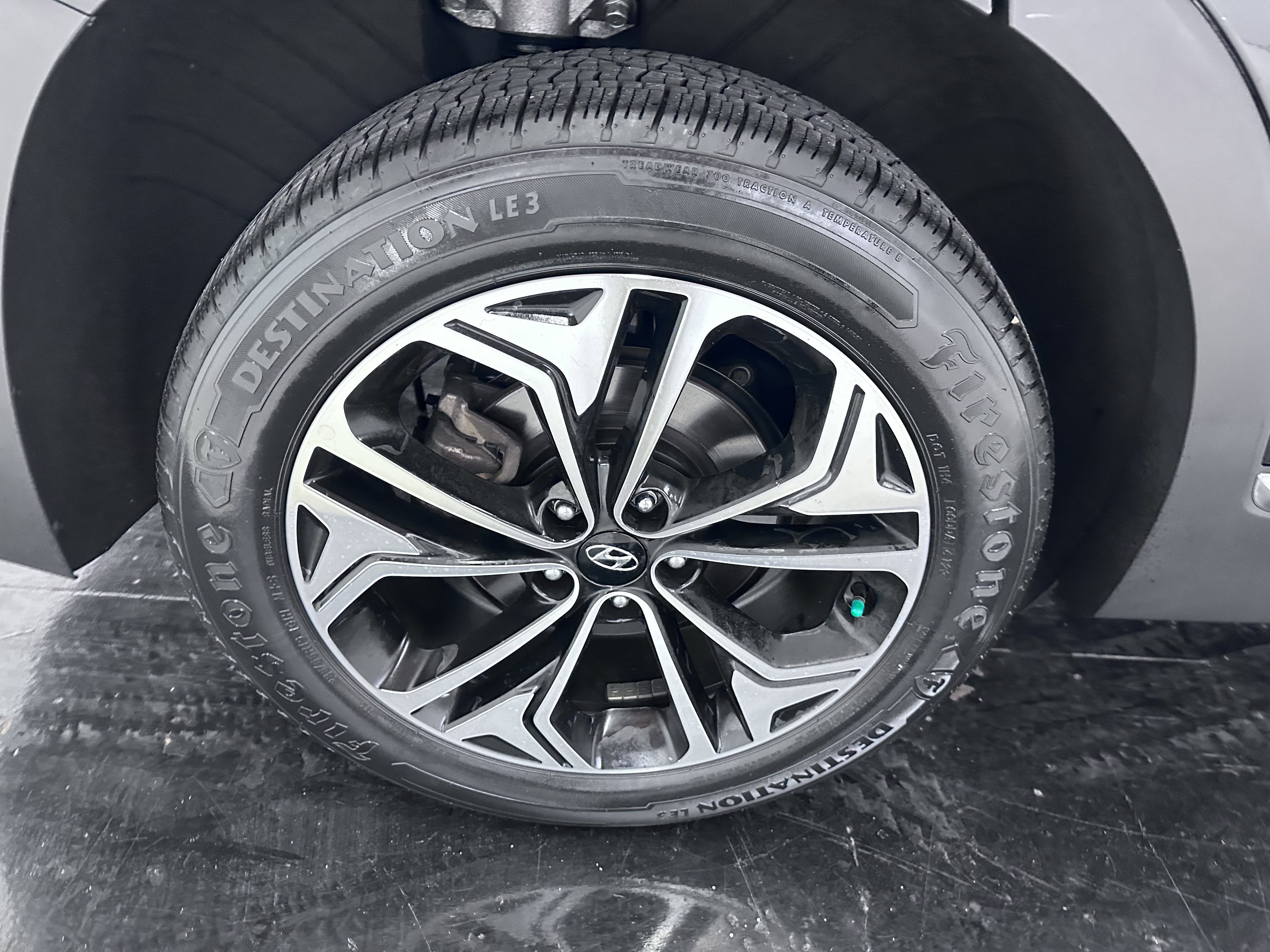 Used 2020 Hyundai Santa Fe SEL FWD image 25