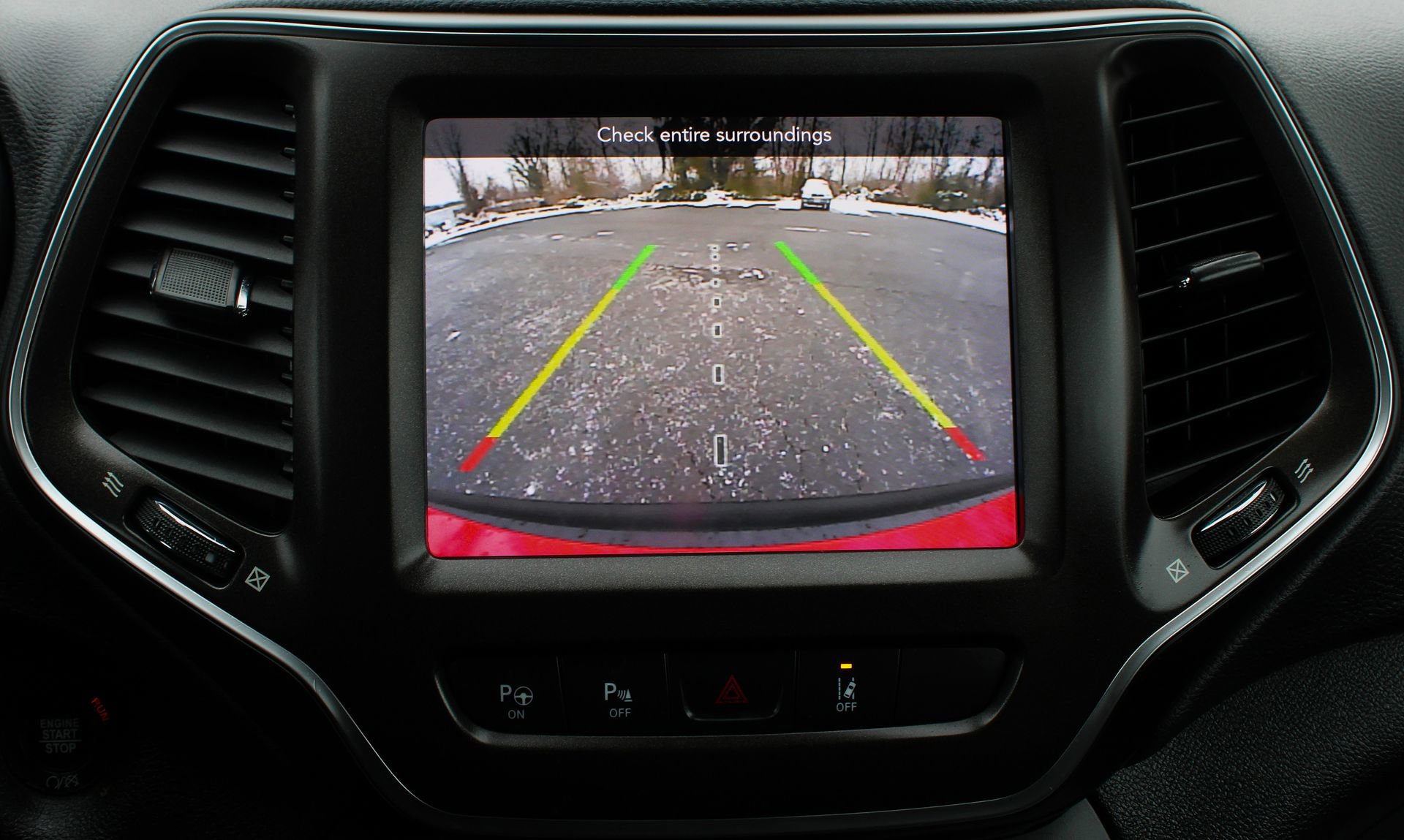 Used 2021 Jeep Cherokee Trailhawk w/ Technology Group image 27