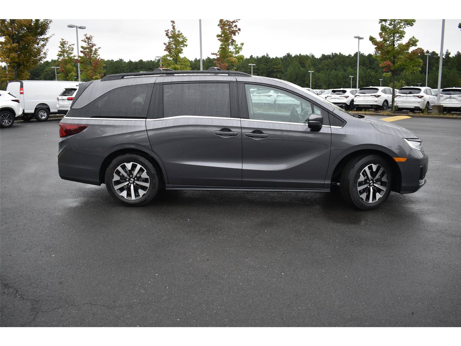 New 2027 Honda Odyssey EX-L image 8