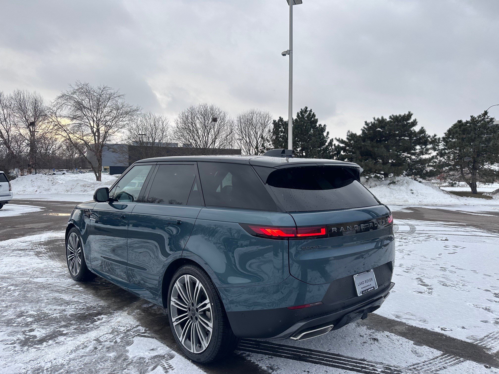 New 2026 Land Rover Range Rover Sport SE image 7