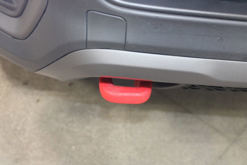 Used 2025 Jeep Compass Trailhawk image 16