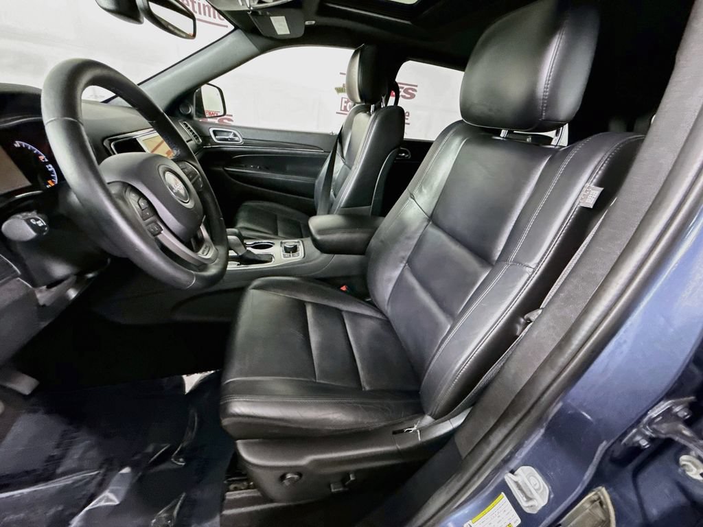 Used 2019 Jeep Grand Cherokee Limited AWD/4WD image 28