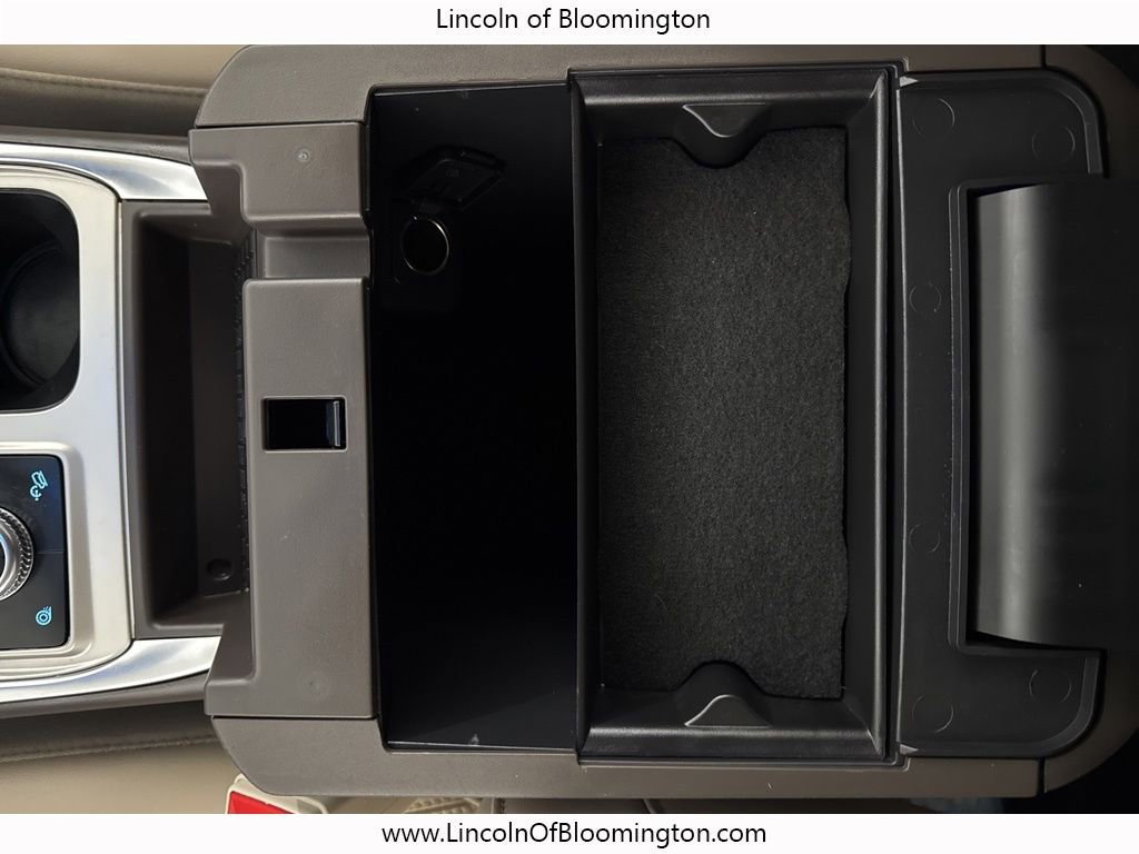 Used 2022 Ford Explorer Platinum w/ Equipment Group 601A image 54