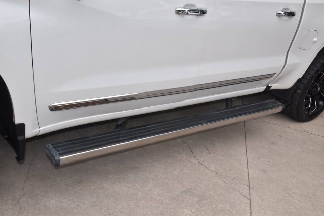 Used 2022 Chevrolet Silverado 1500 High Country w/ High Country Premium Package AWD/4WD image 39