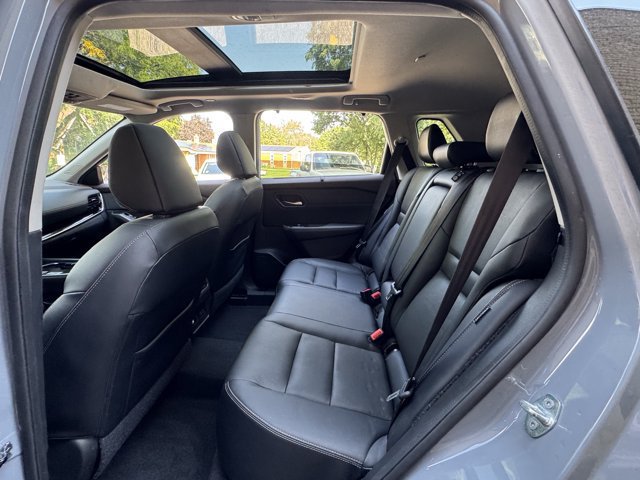 Used 2022 Nissan Rogue SL w/ SL Premium Package AWD/4WD image 18