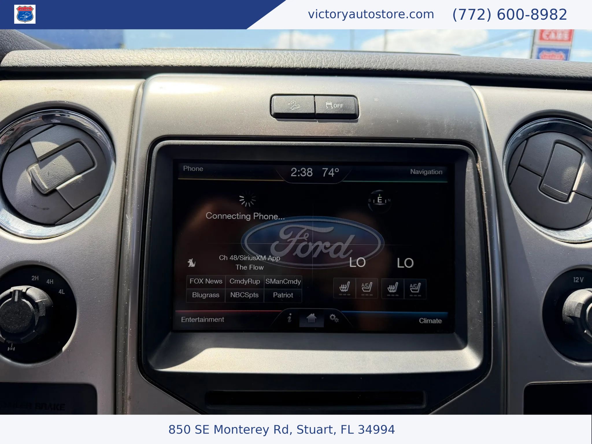 Used 2014 Ford F150 FX4 w/ Equipment Group 402A Luxury AWD/4WD image 23