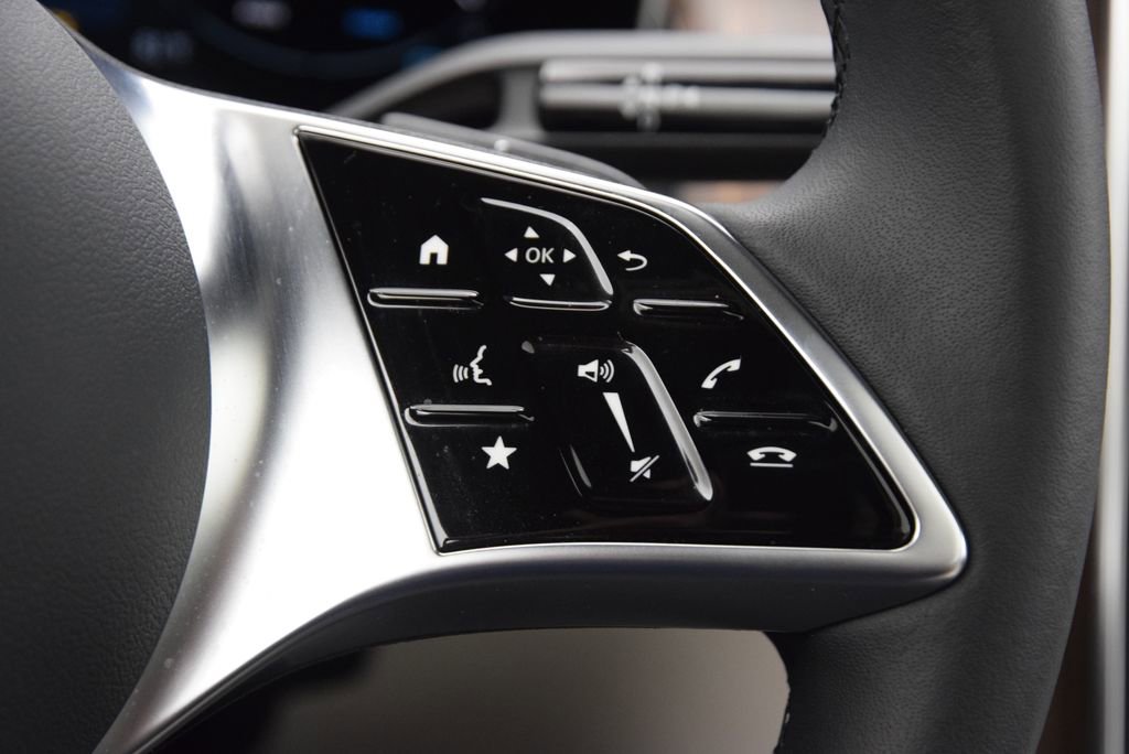 Certified 2026 Mercedes-Benz GLC 300 image 25