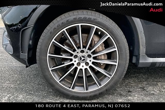 Used 2023 Mercedes-Benz GLC 300 4MATIC Coupe image 8