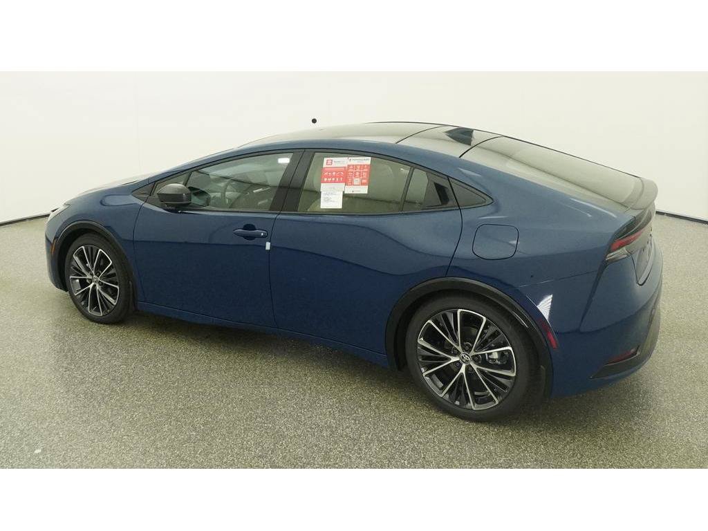 New 2026 Toyota Prius Limited FWD image 4