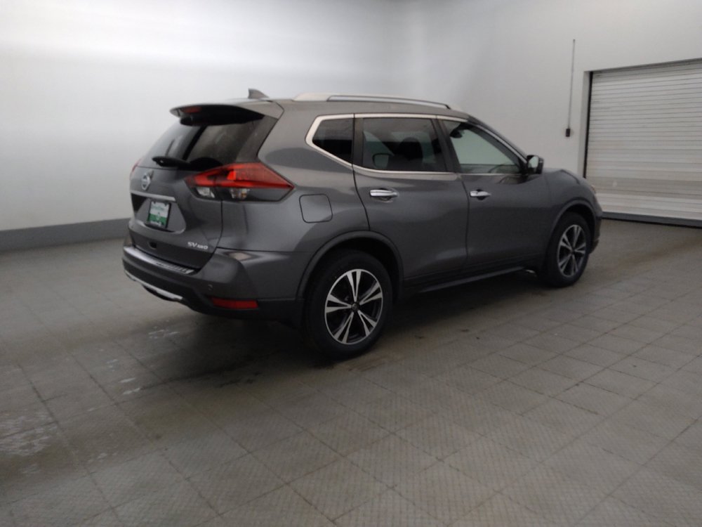 Used 2019 Nissan Rogue SV w/ Premium Package AWD/4WD image 10