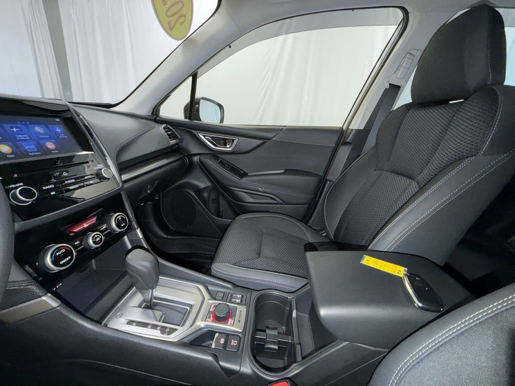 Used 2023 Subaru Forester Premium AWD/4WD image 21