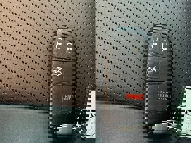 Used 2016 Dodge Challenger R/T Scat Pack image 41