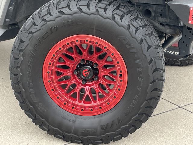 Used 2020 Jeep Wrangler Unlimited Sahara image 8