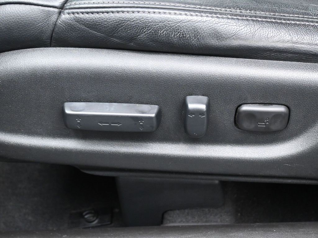 Used 2012 Honda CR-V EX-L image 10