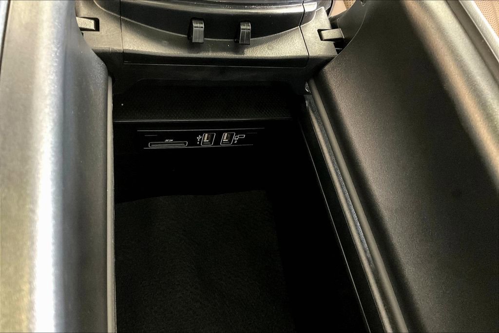 Used 2022 Mercedes-Benz G 63 AMG 4MATIC image 32